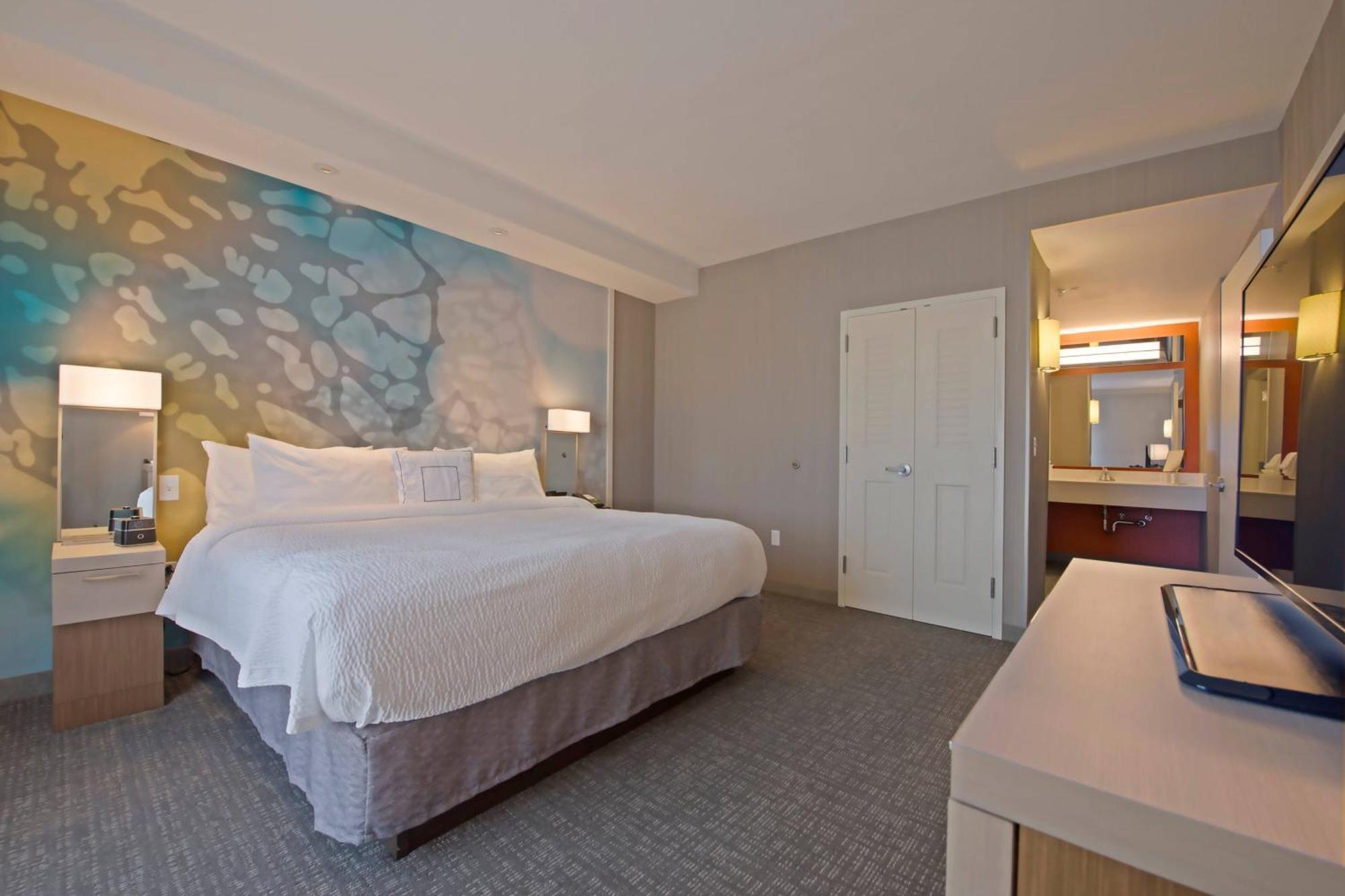 Courtyard By Marriott Westbury Long Island Hotel Exterior photo